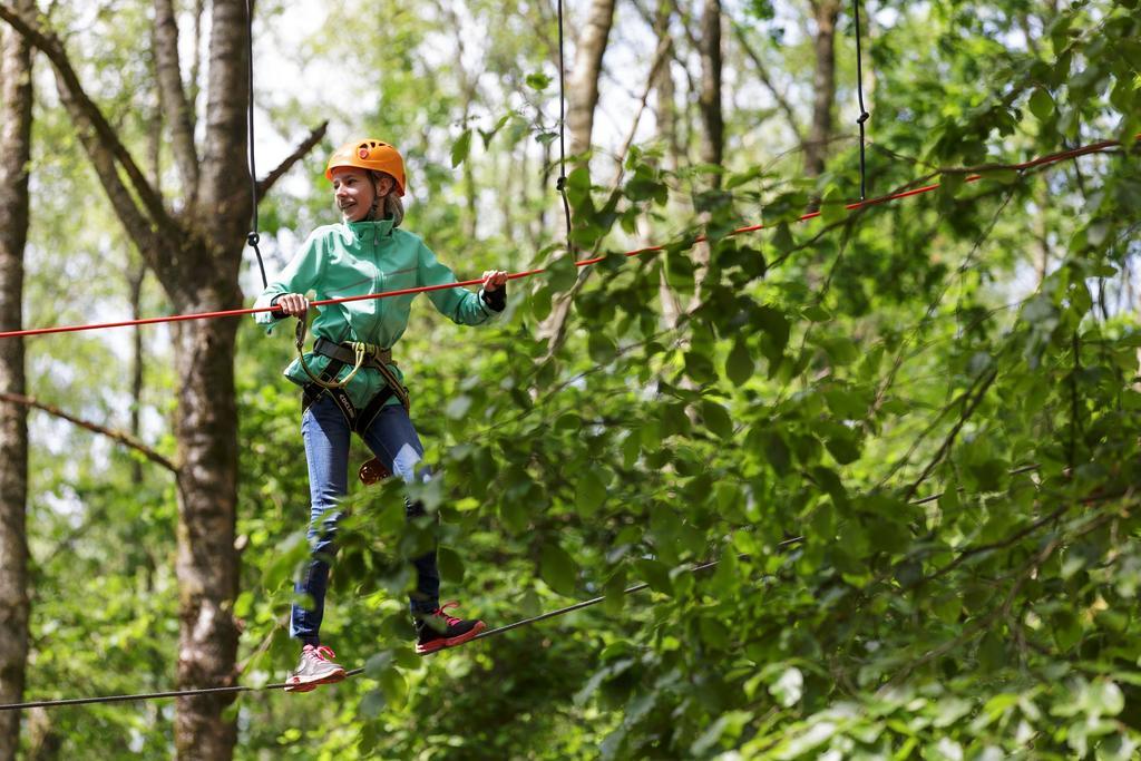 Center Parcs Les Ardennes Hotel Виелсалм Екстериор снимка